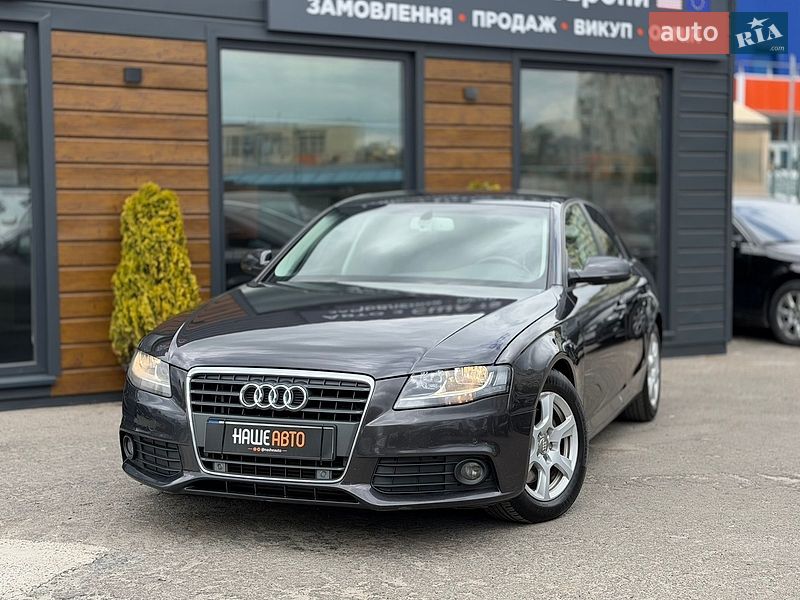 Седан Audi A4 2010 в Шептицькому