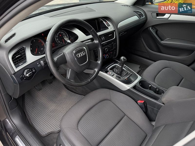 Седан Audi A4 2010 в Шептицькому фото 28 Седан Audi A4 2010 в Шептицькому