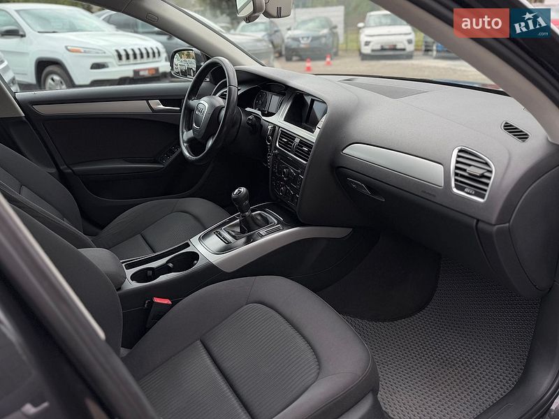 Седан Audi A4 2010 в Шептицькому фото 29 Седан Audi A4 2010 в Шептицькому