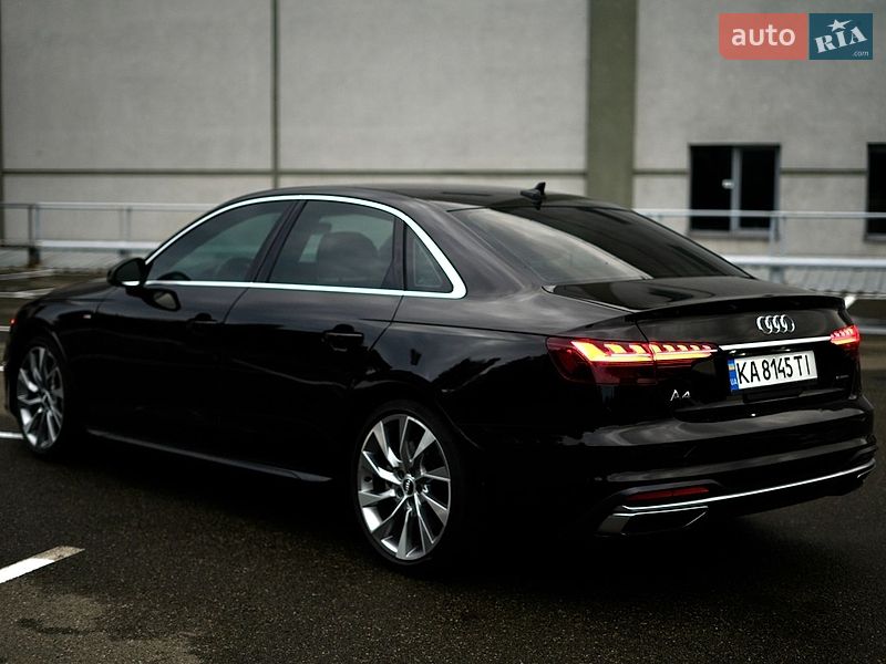 Седан Audi A4 2020 в Киеве
