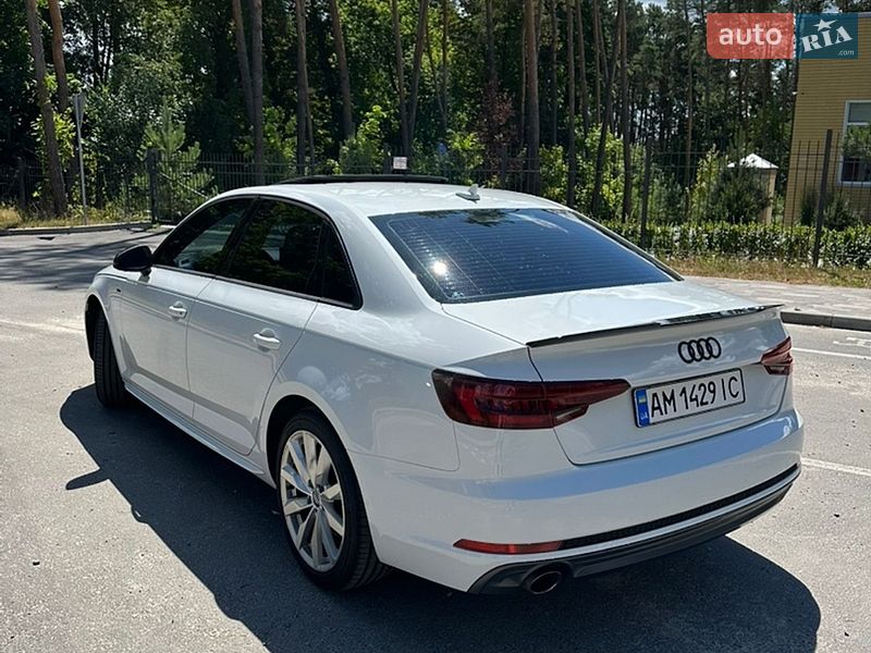 Седан Audi A4 2017 в Житомире
