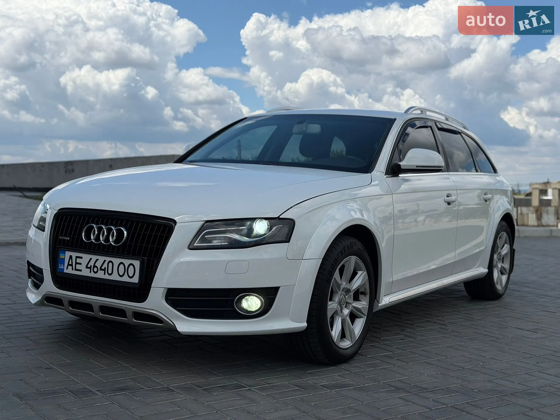 Audi A4 2010 VIN WAUZZZ8K4AA111554 фото оголошення 3 з 37