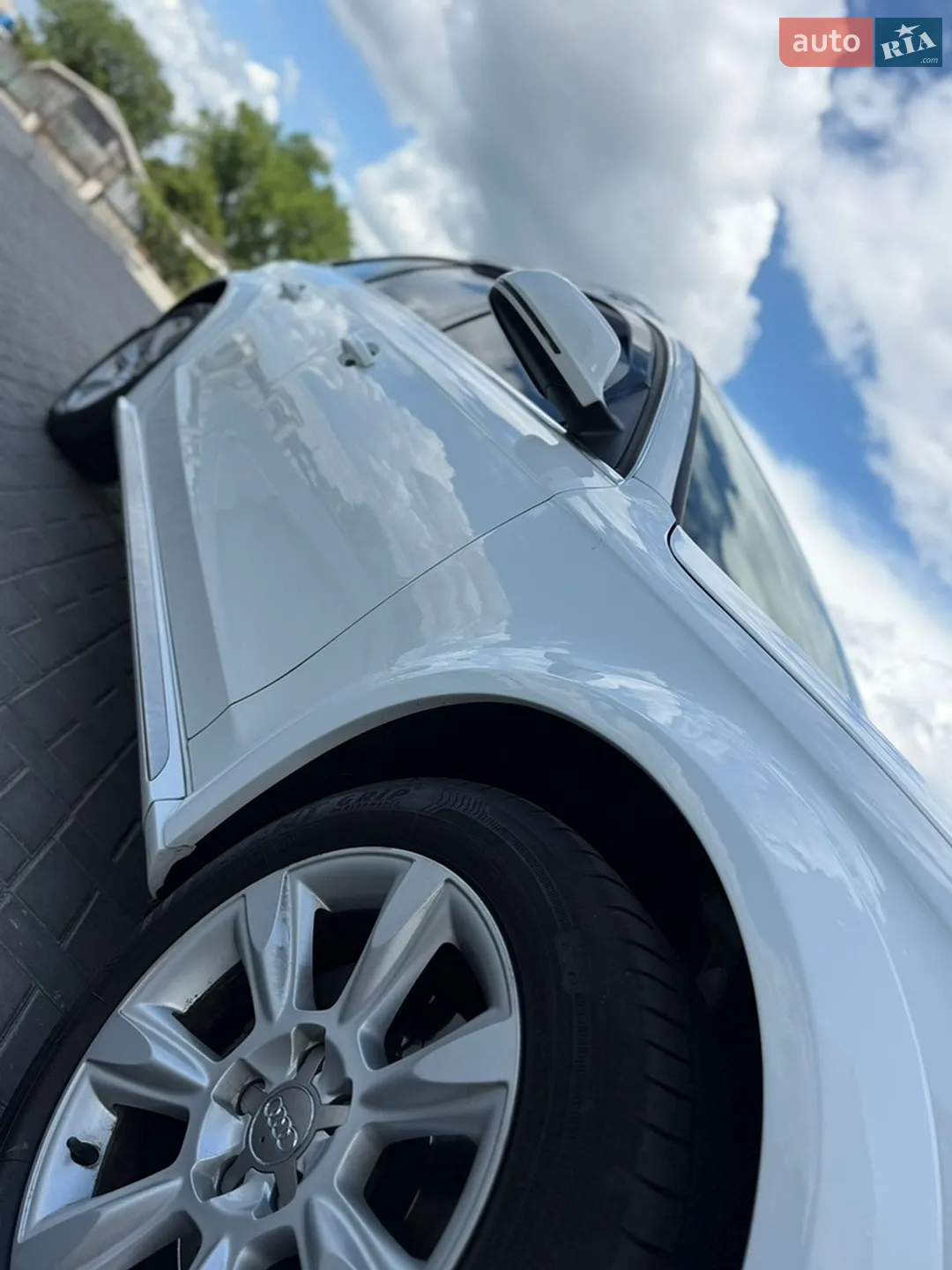 Audi A4 2010 VIN WAUZZZ8K4AA111554 фото оголошення 11 з 37