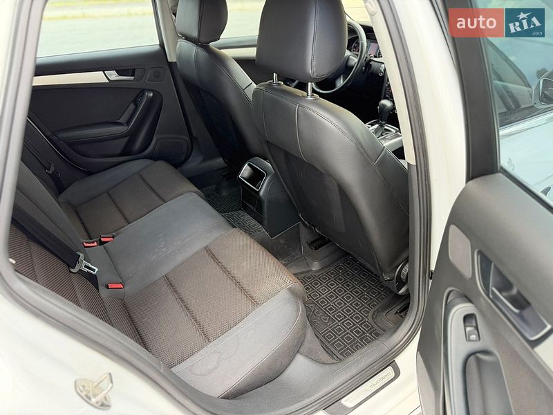 Універсал Audi A4 2010 в Дніпрі