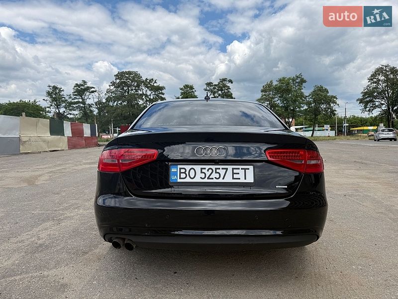Седан Audi A4 2013 в Тернополі