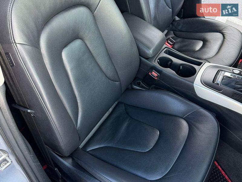 Седан Audi A4 2015 в Києві фото 27 Седан Audi A4 2015 в Києві