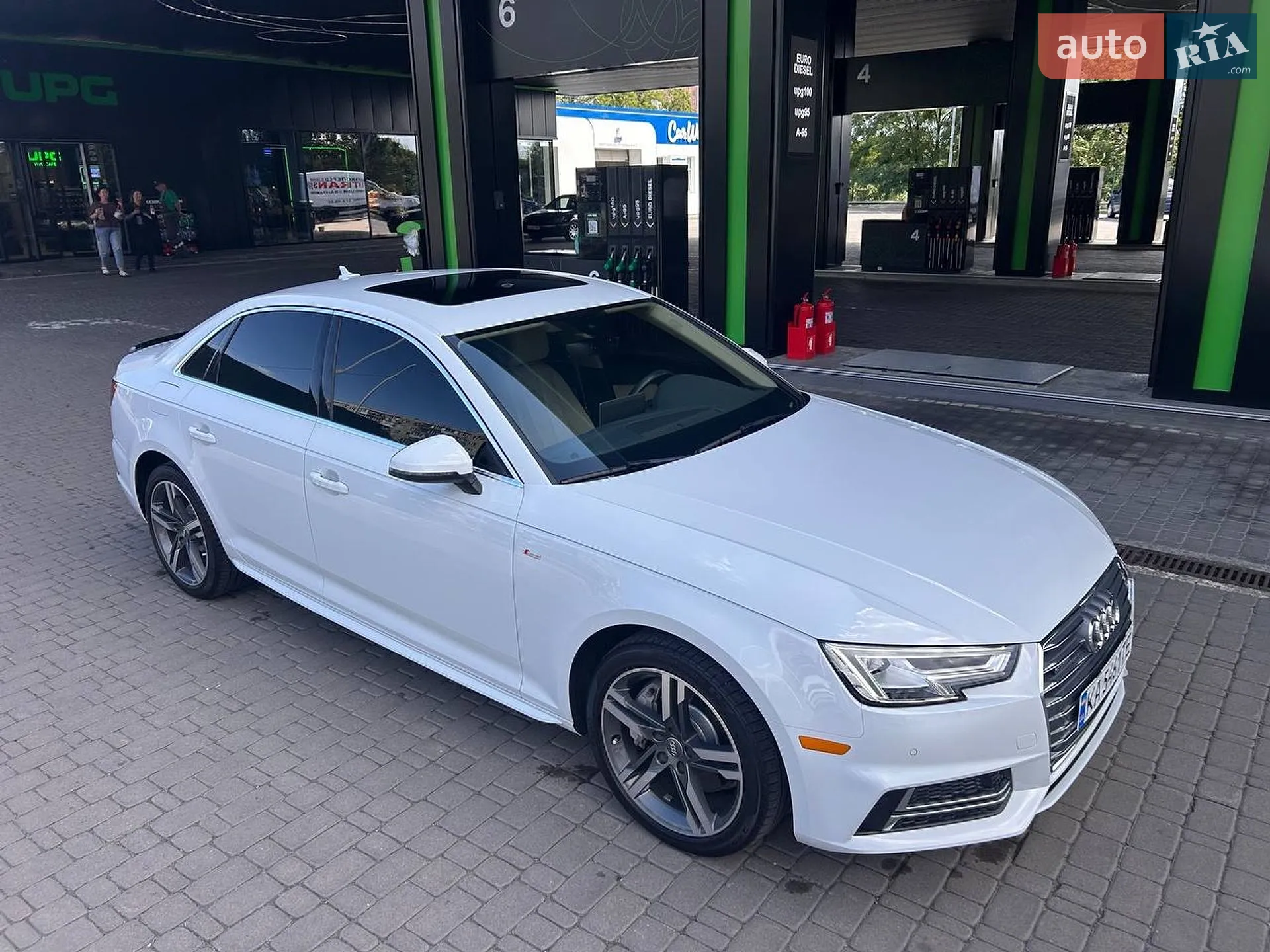 2016 Audi A4 - мініатюра 2