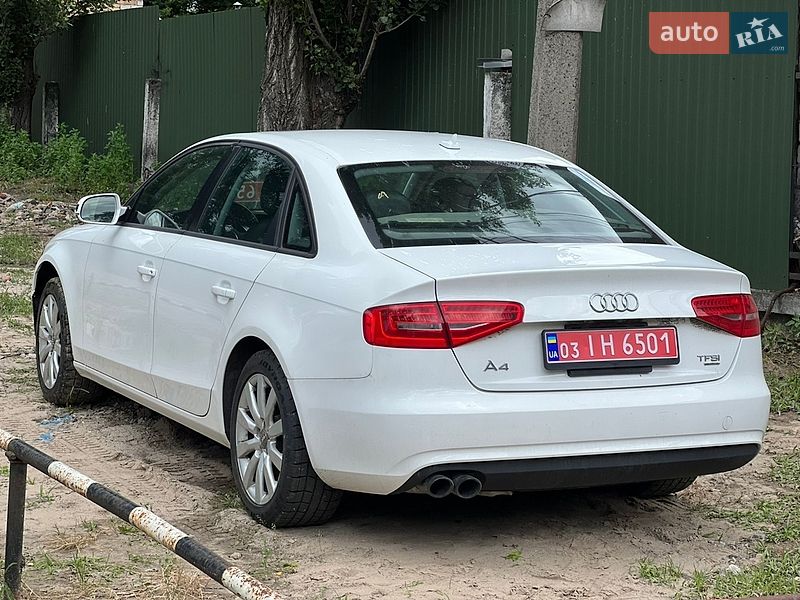 Седан Audi A4 2014 в Києві фото Седан Audi A4 2014 в Києві