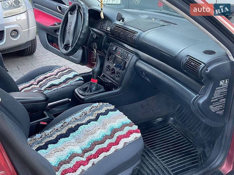 Седан Audi A4 1995 в Киеве