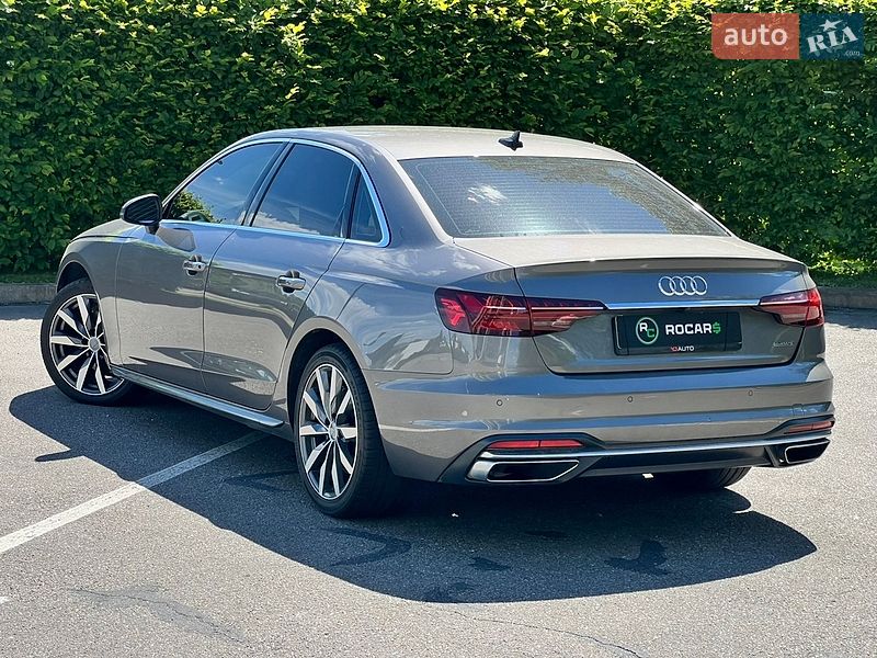 Седан Audi A4 2020 в Києві
