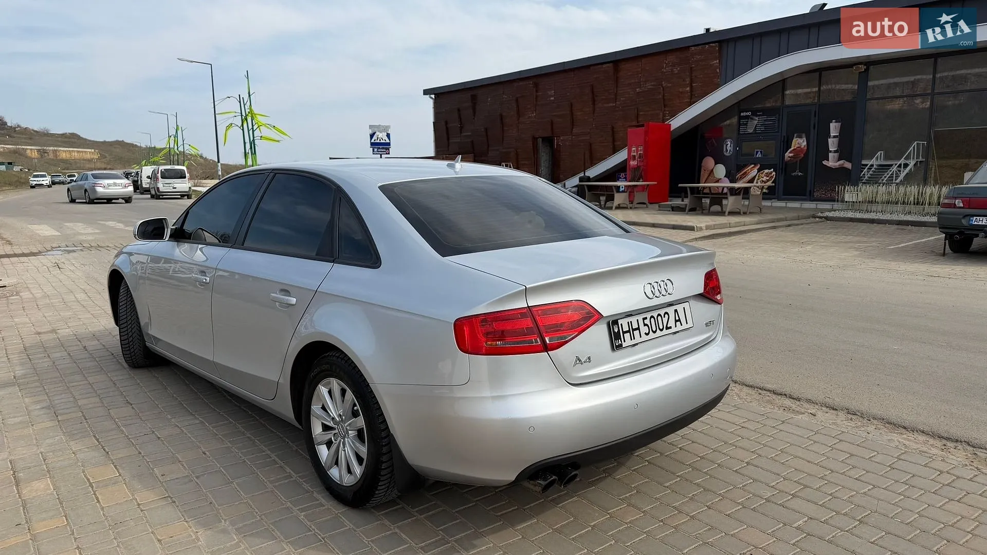 2010 Audi A4 - мініатюра 5