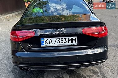 Седан Audi A4 2015 в Киеве