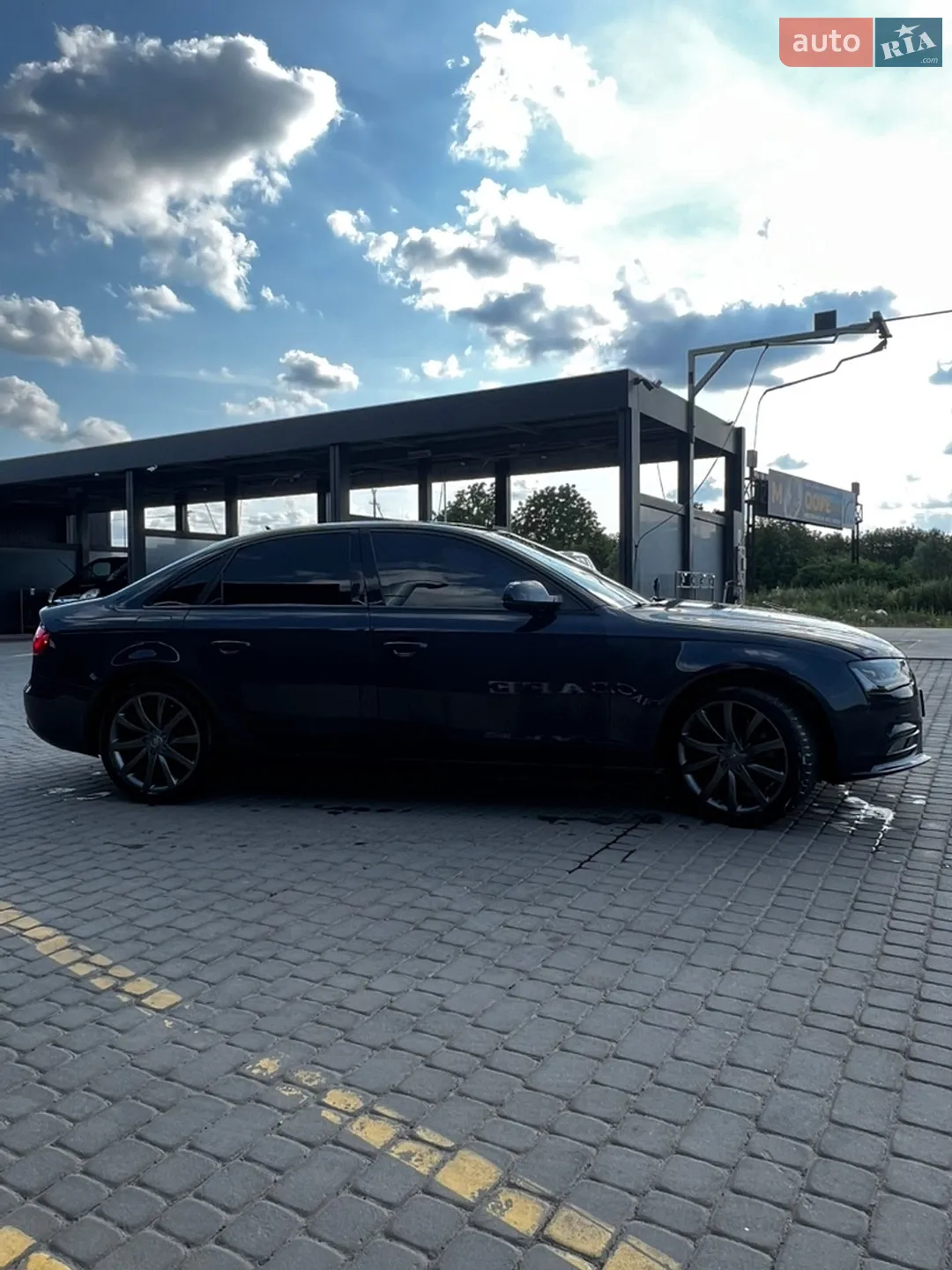 2012 Audi A4 - мініатюра 3