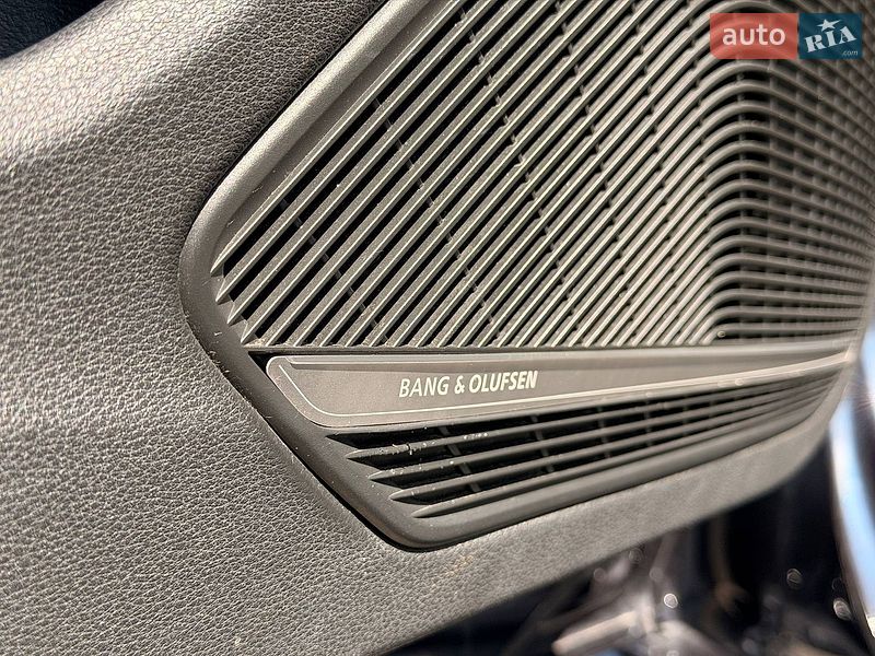 Седан Audi A4 2017 в Кривом Роге