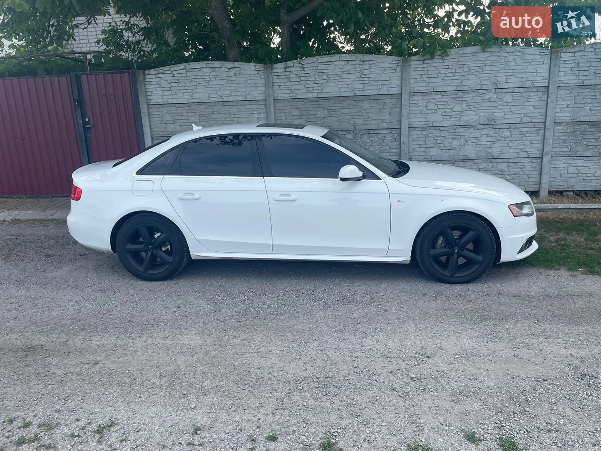 2011 Audi A4 - мініатюра 4