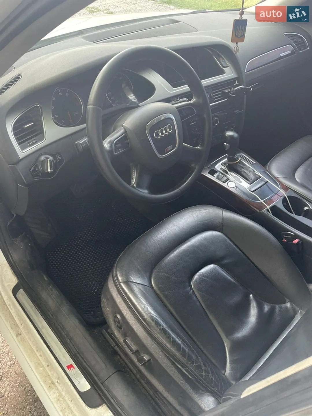 2011 Audi A4 - мініатюра 6