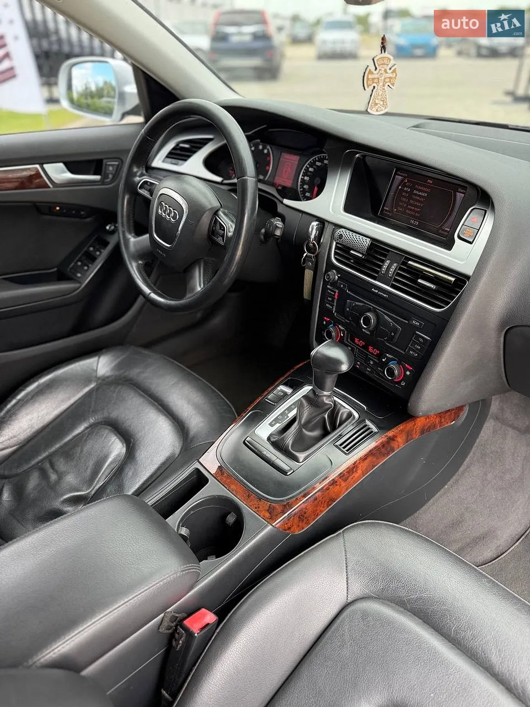 2011 Audi A4 - мініатюра 6