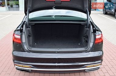 Седан Audi A4 2021 в Житомирі