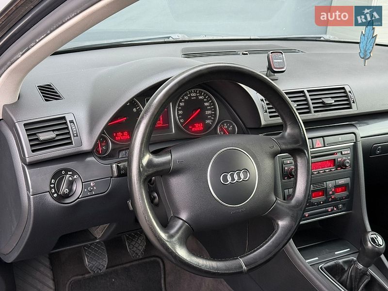 Седан Audi A4 2004 в Сарнах фото 23 Седан Audi A4 2004 в Сарнах