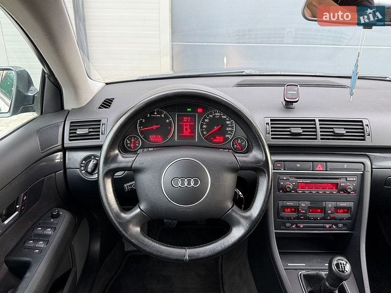 Седан Audi A4 2004 в Сарнах фото 48 Седан Audi A4 2004 в Сарнах