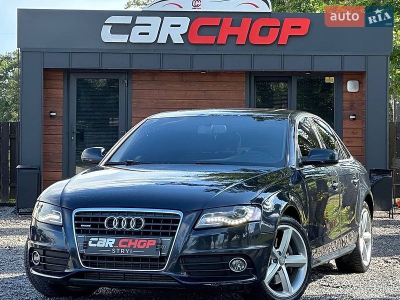 Седан Audi A4 2012 в Стрию