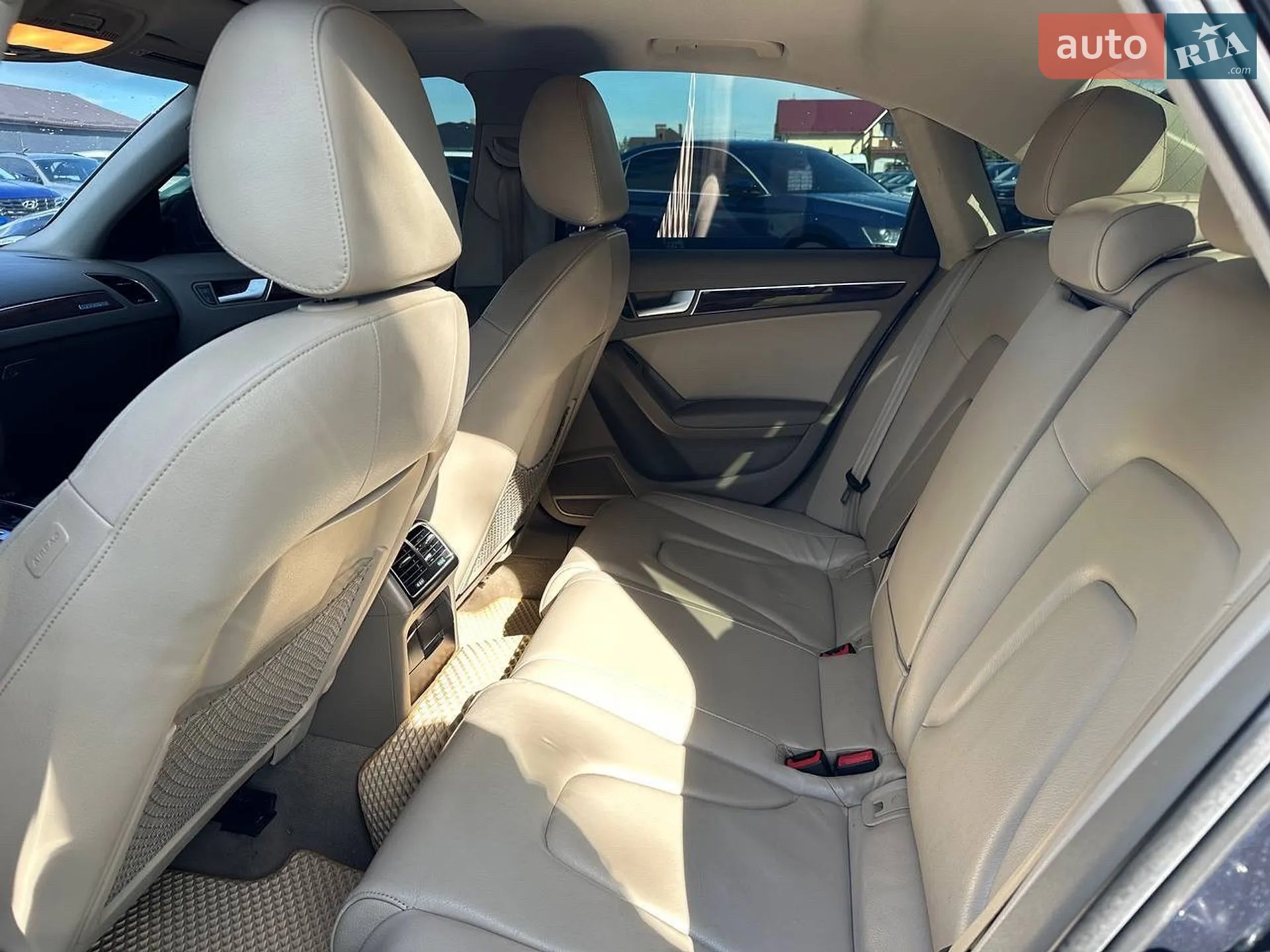2012 Audi A4 - мініатюра 26