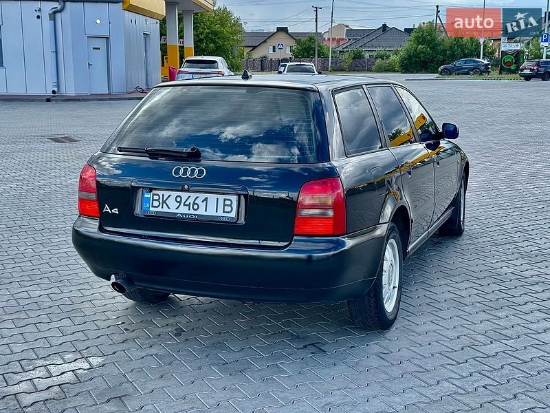 Універсал Audi A4 1998 в Луцьку