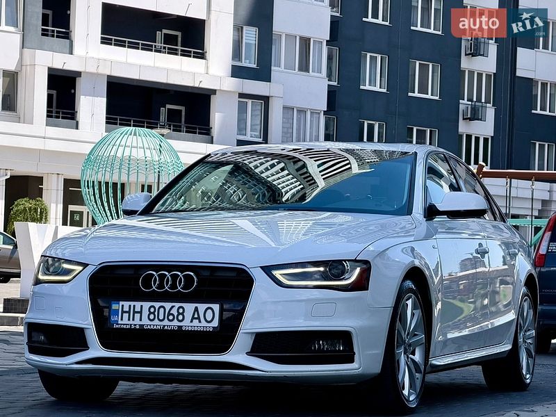 Седан Audi A4 2014 в Одессе