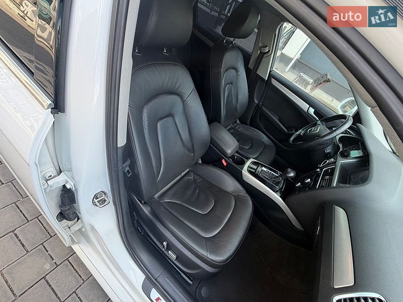 Седан Audi A4 2014 в Одессе