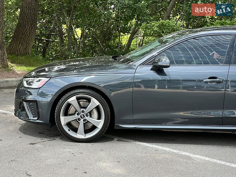 Седан Audi A4 2019 в Києві