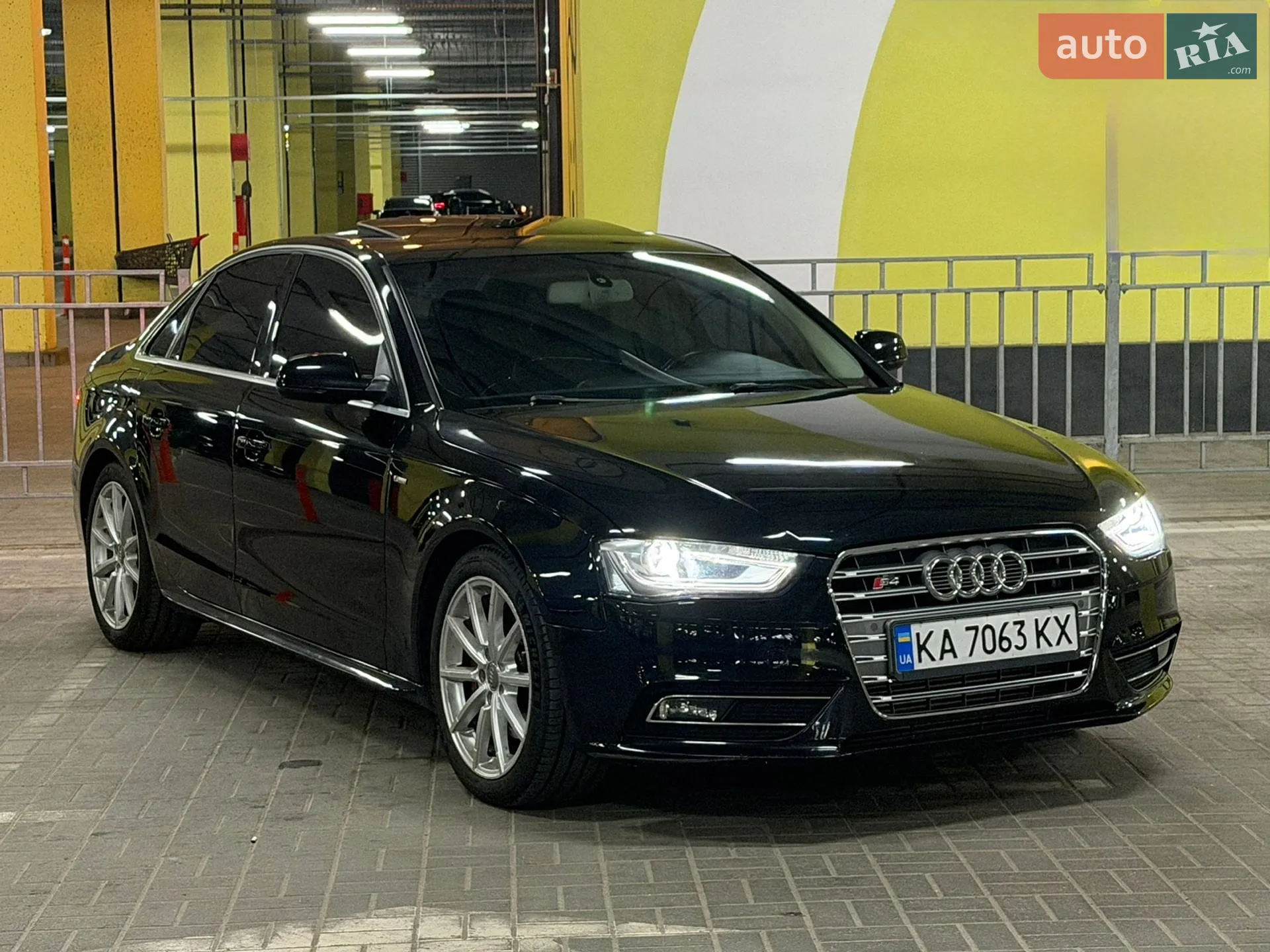 2015 Audi A4 - мініатюра 3