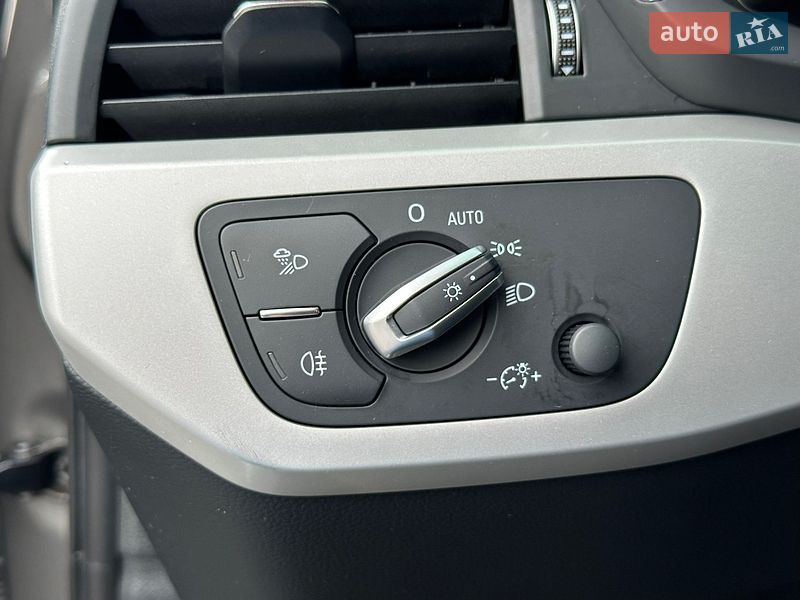 Універсал Audi A4 2019 в Харкові
