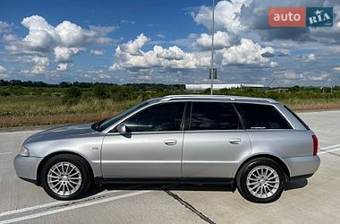 Універсал Audi A4 2000 в Вінниці