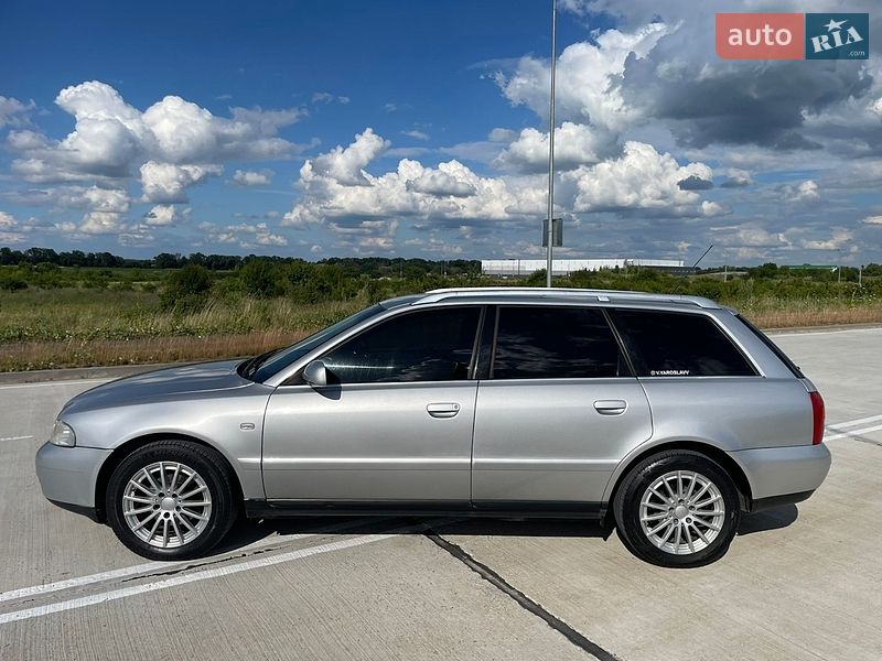 Універсал Audi A4 2000 в Вінниці