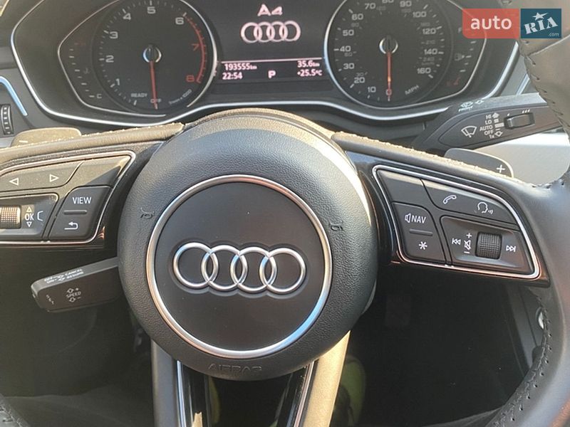 Седан Audi A4 2018 в Дубно