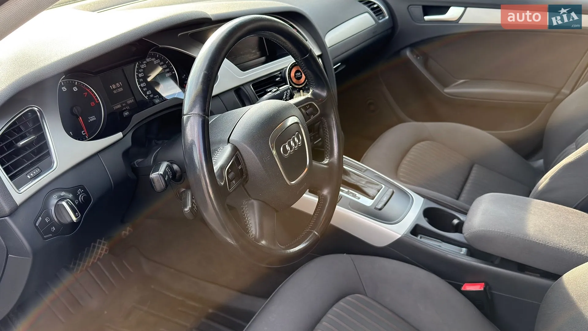 2011 Audi A4 - мініатюра 7