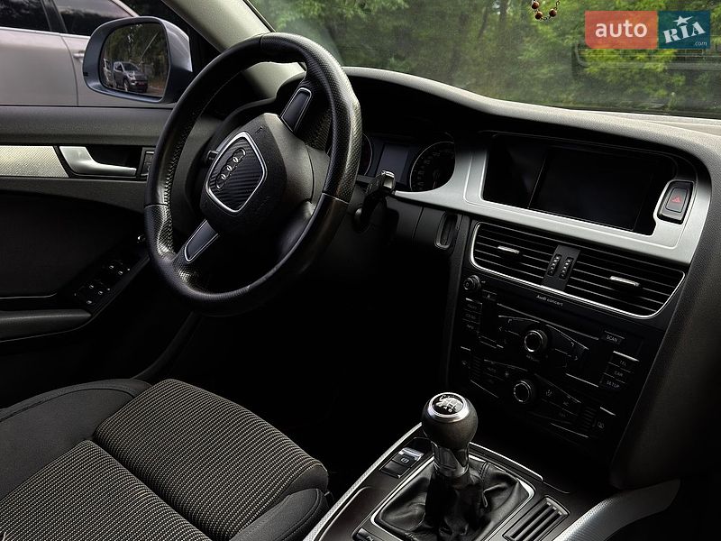 Седан Audi A4 2008 в Золочеве