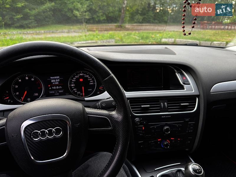 Седан Audi A4 2008 в Золочеве