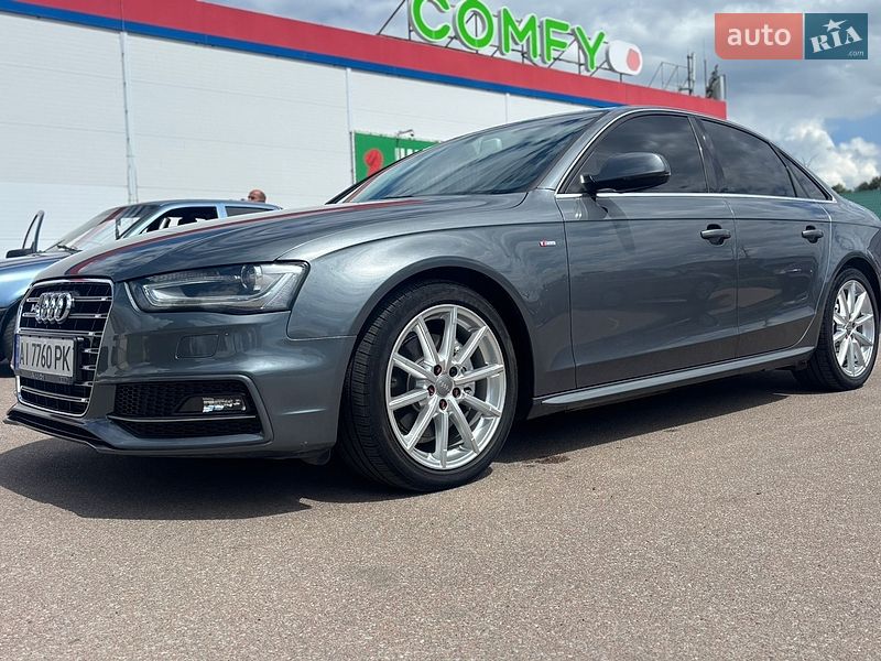 Седан Audi A4 2014 в Киеве