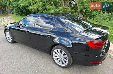 Седан Audi A4 2015 в Києві