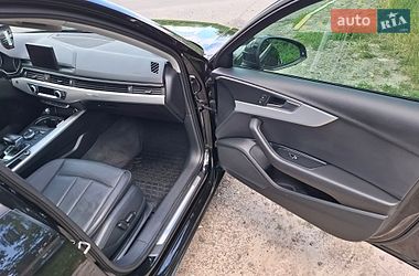 Седан Audi A4 2015 в Києві
