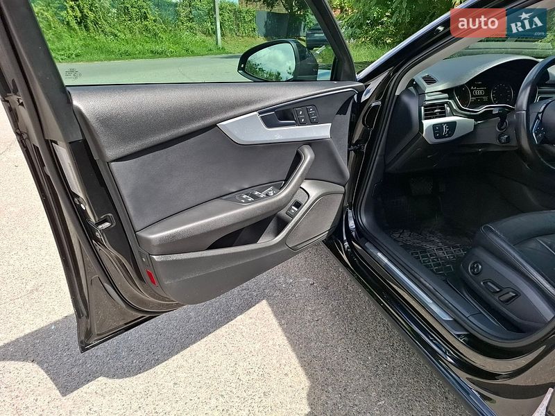 Седан Audi A4 2015 в Києві