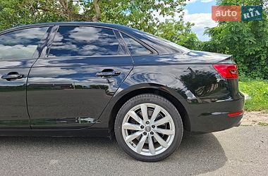 Седан Audi A4 2015 в Києві