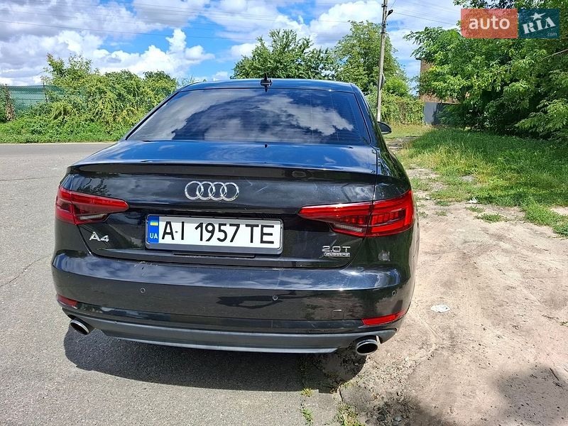 Седан Audi A4 2015 в Києві