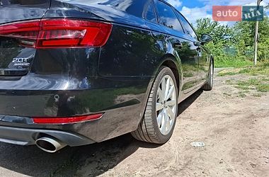 Седан Audi A4 2015 в Києві