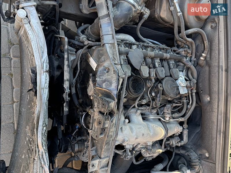 Седан Audi A4 2014 в Ивано-Франковске
