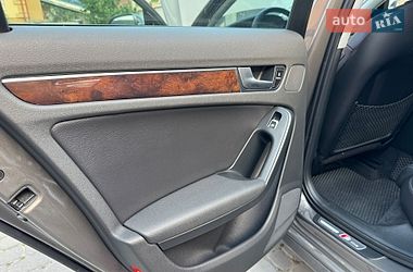 Седан Audi A4 2014 в Ивано-Франковске