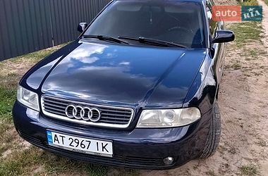 Седан Audi A4 2000 в Тарасовке