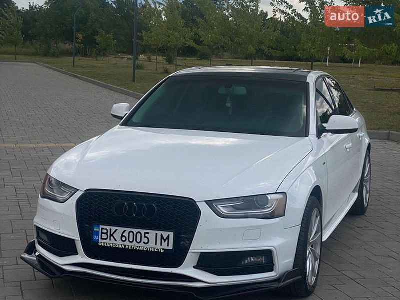 Седан Audi A4 2014 в Здолбуніві фото Седан Audi A4 2014 в Здолбуніві