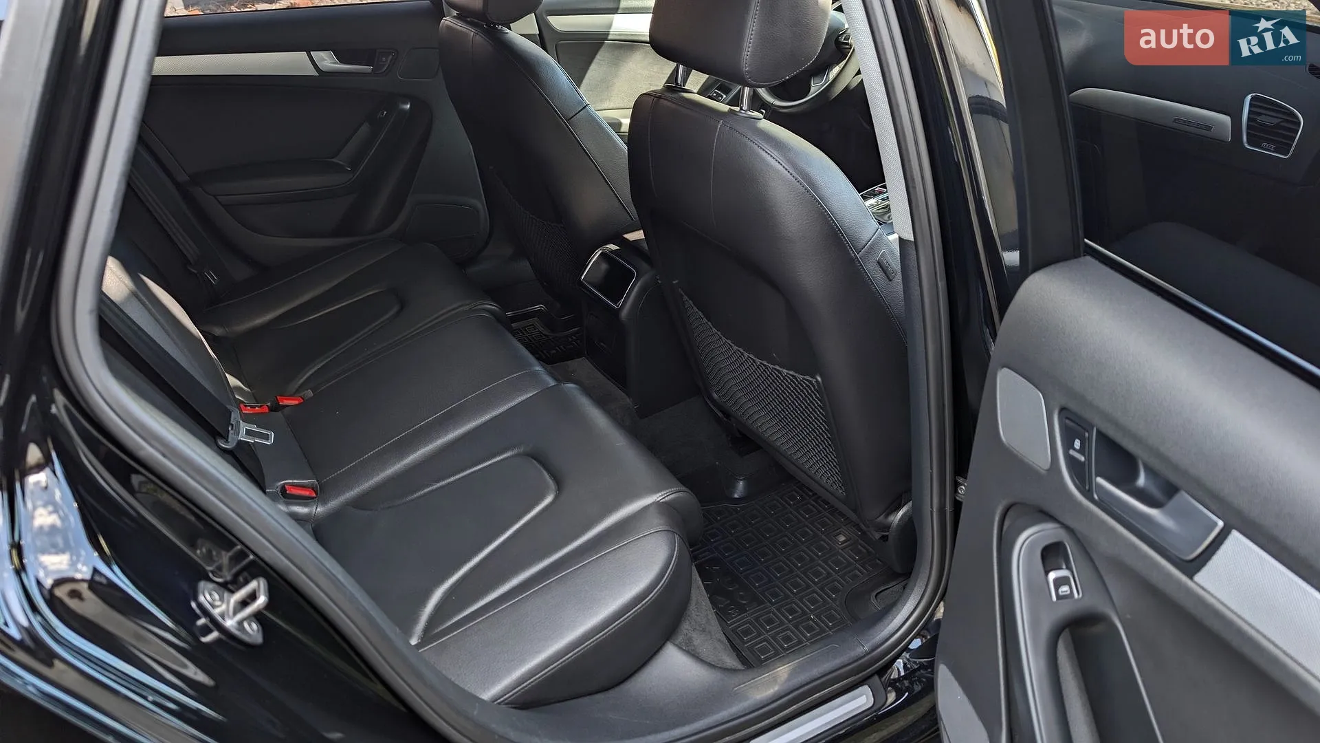 2013 Audi A4 - мініатюра 47
